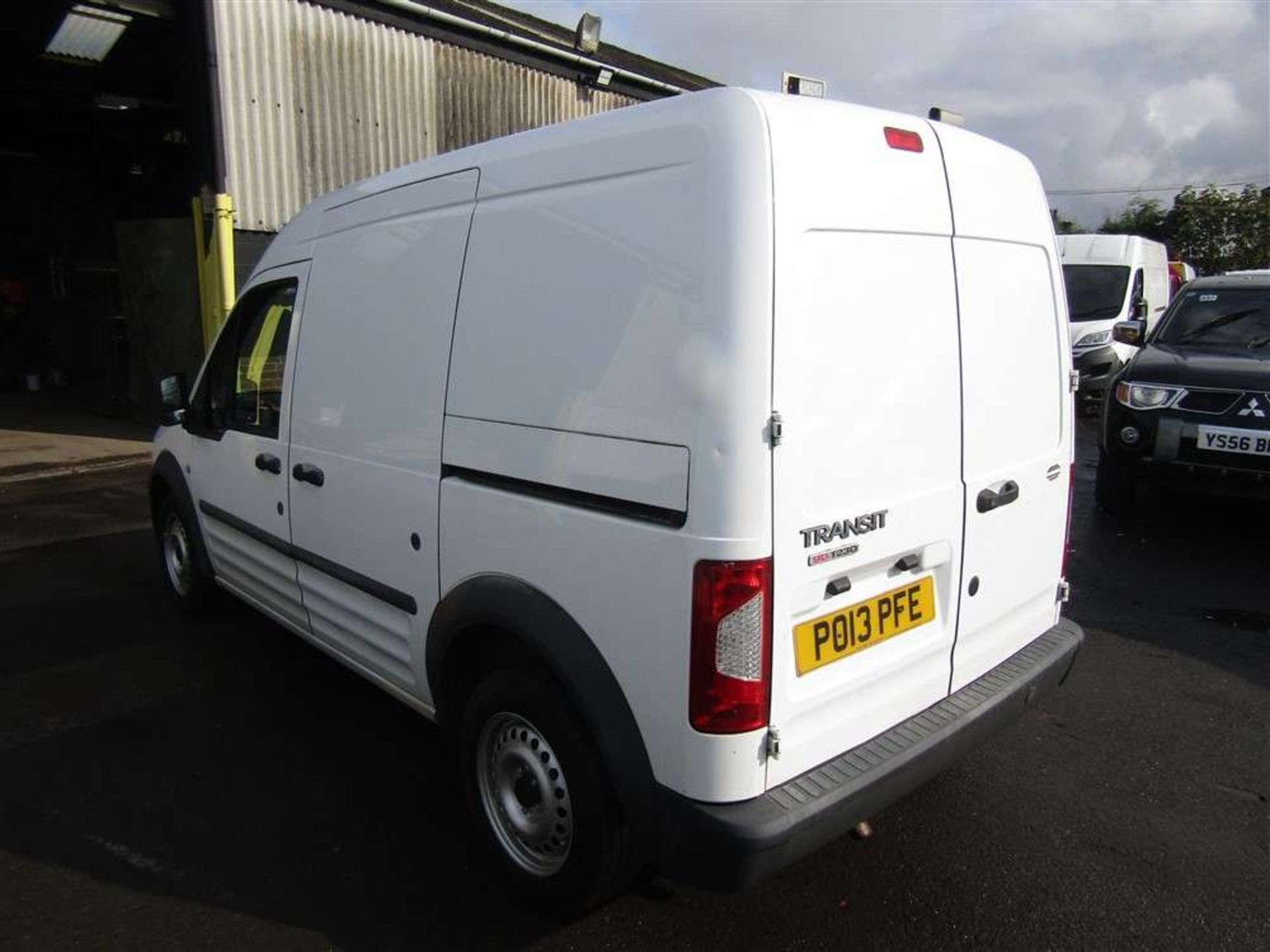 2013 13 reg Ford Transit Connect 90 T230 (Direct Council) - Image 3 of 8