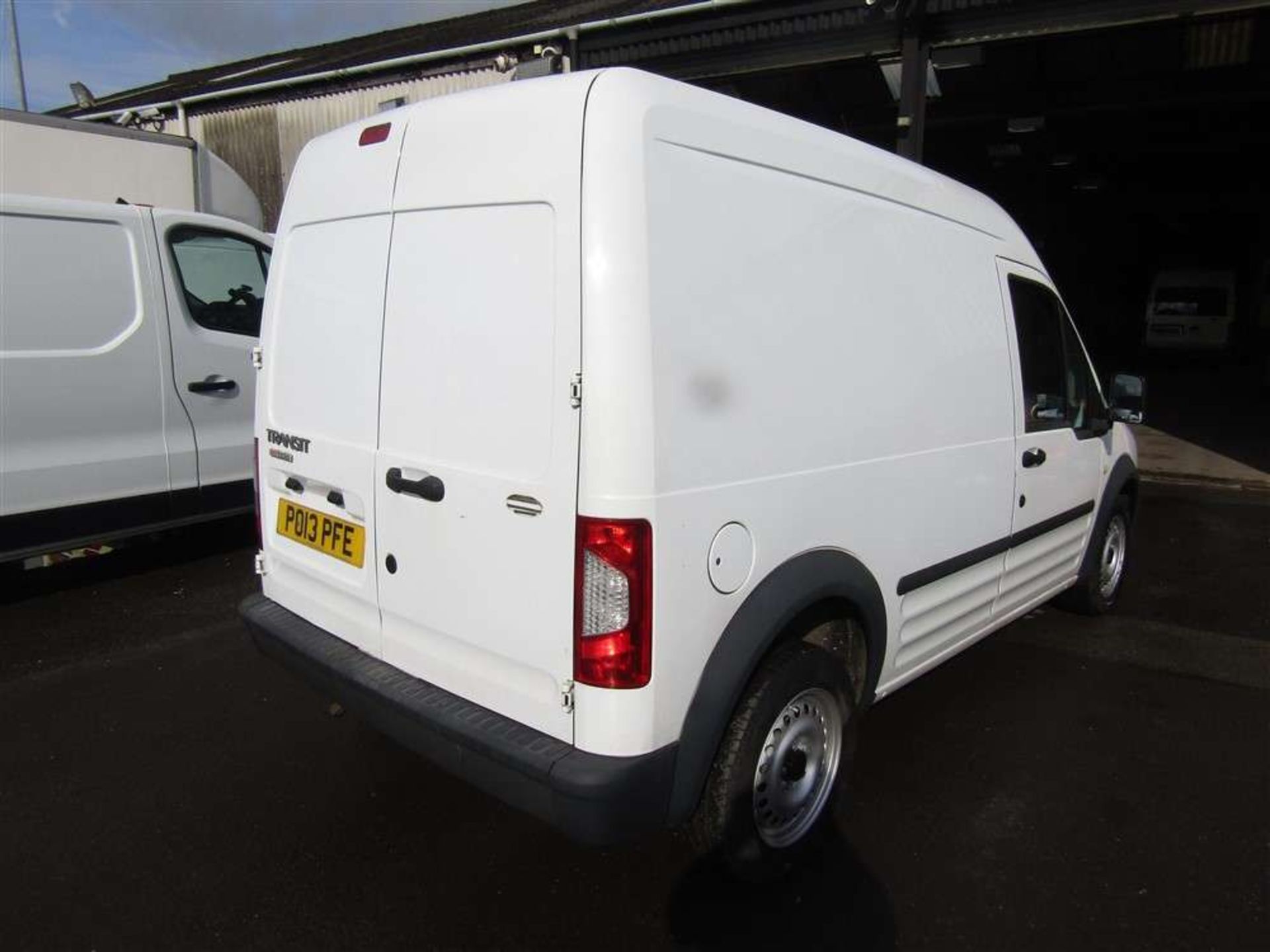 2013 13 reg Ford Transit Connect 90 T230 (Direct Council) - Image 4 of 8