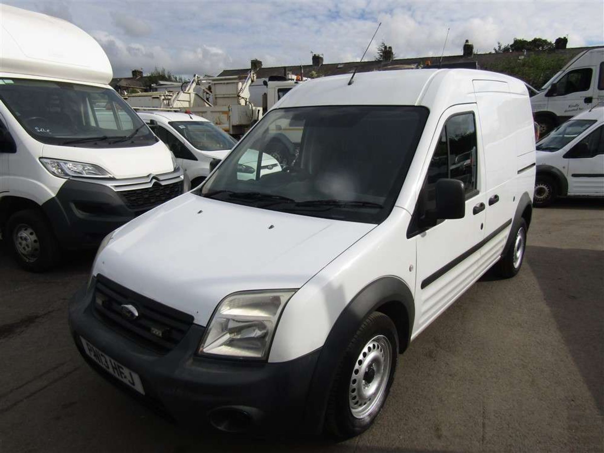 2013 13 reg Ford Transit Connect 90 T230 (Direct Council) - Image 2 of 8