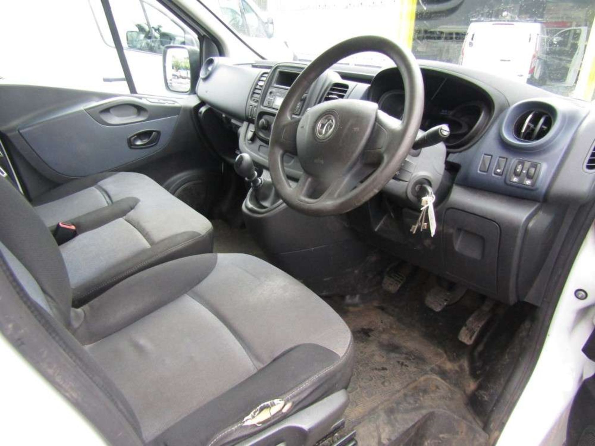 2014 64 reg Vauxhall Vivaro 2900 CDTI Ecoflex - Image 6 of 7