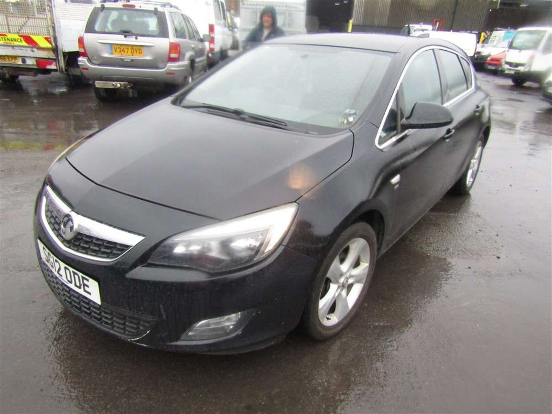 2012 12 reg Vauxahll Astra SRI - Image 2 of 6