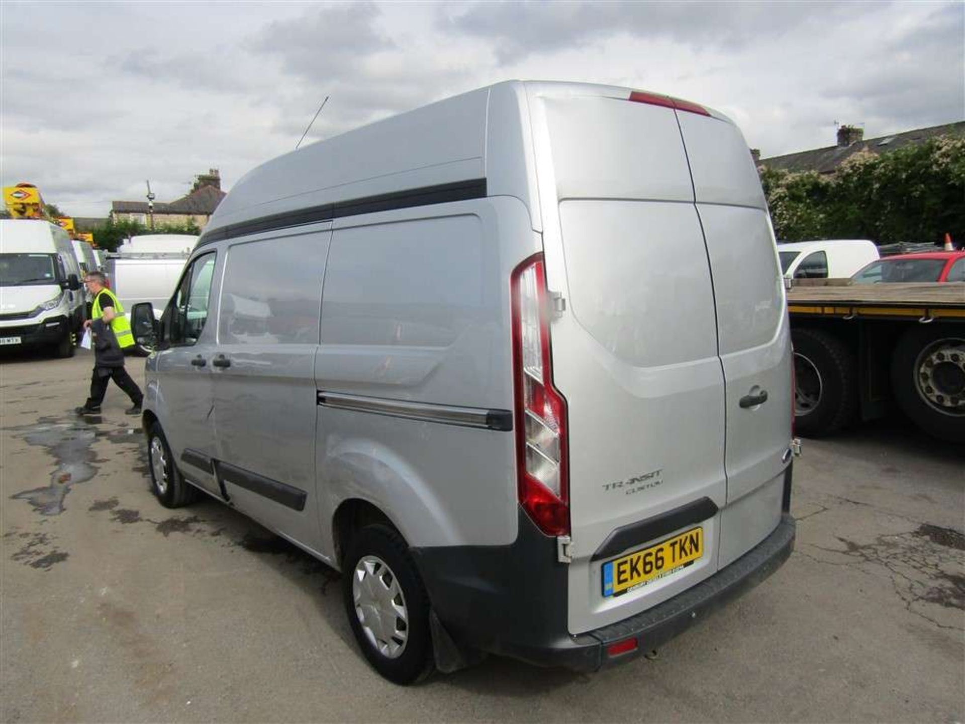 2016 66 reg Ford Transit Custom 290 Trend E-Tec - Image 3 of 7