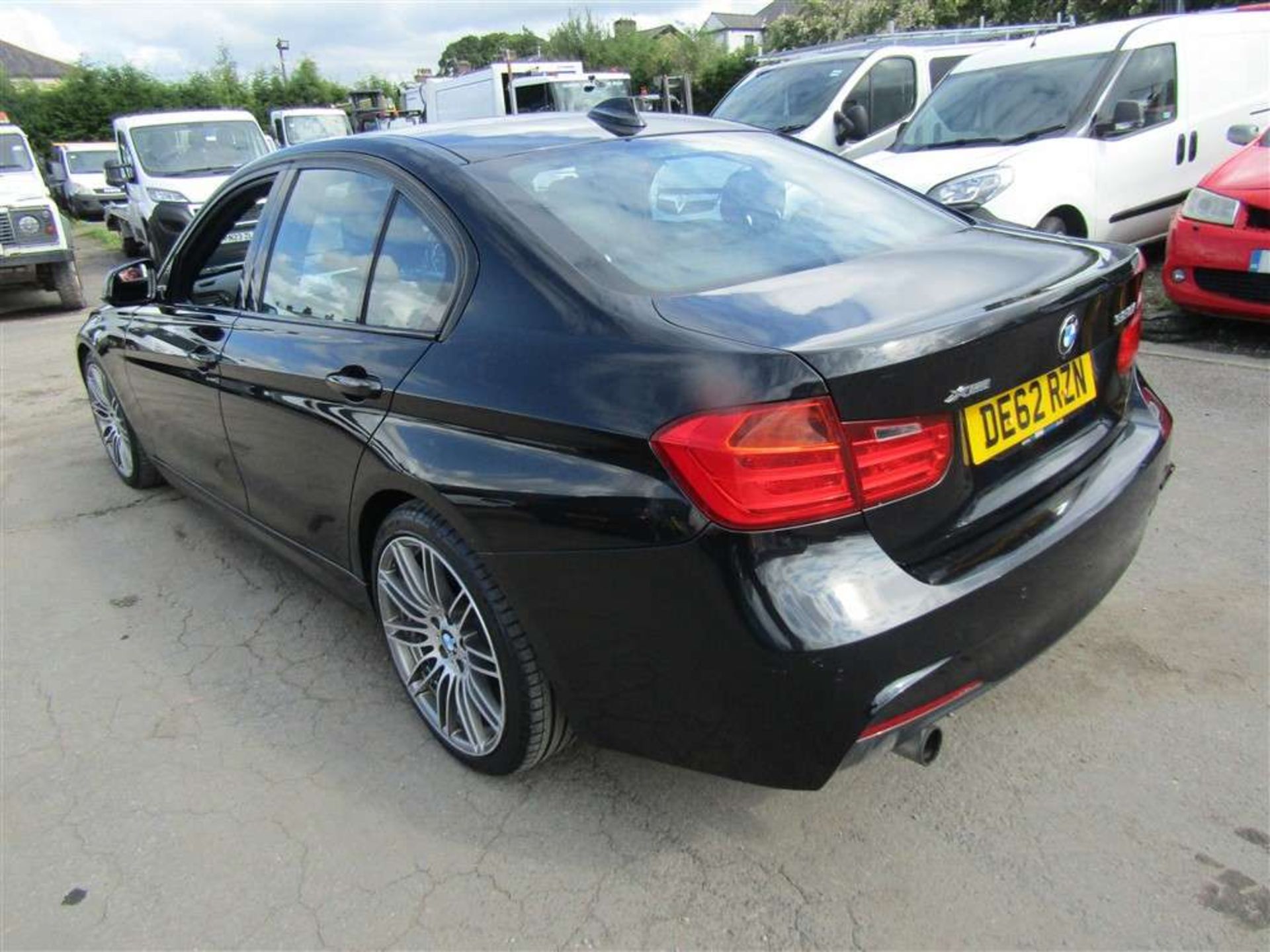 2012 62 reg BMW 320i X Drive M Sport - Image 3 of 6