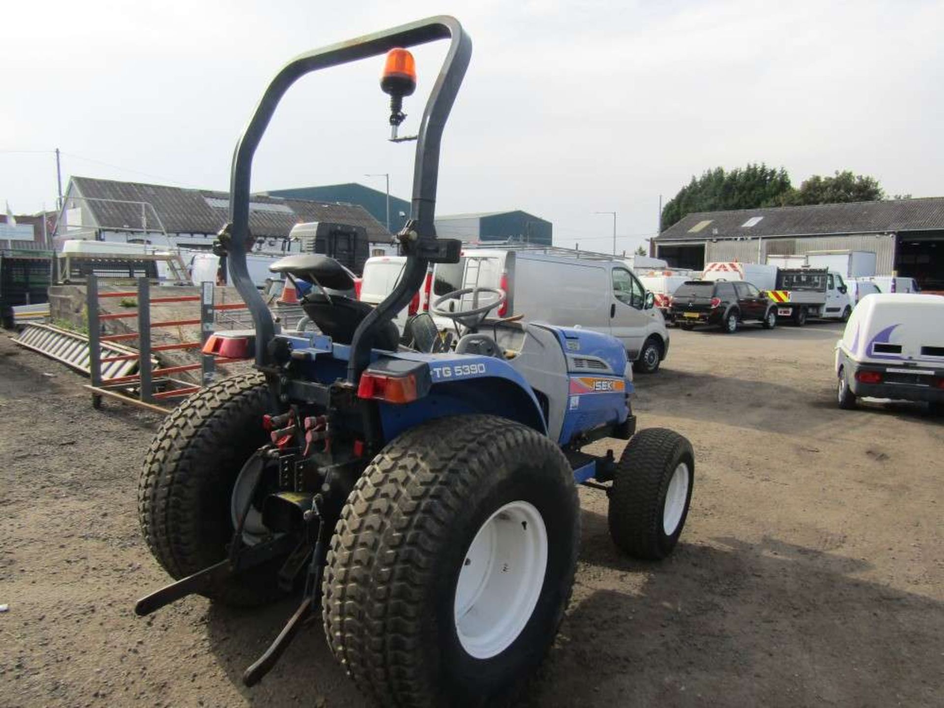 Iseki TG5390 Tractor (Direct Coucil) - Image 4 of 6