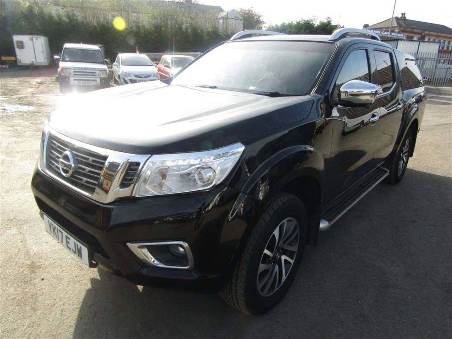 2017 17 reg Nissan Navara Tekna DCI Pickup - Image 2 of 6