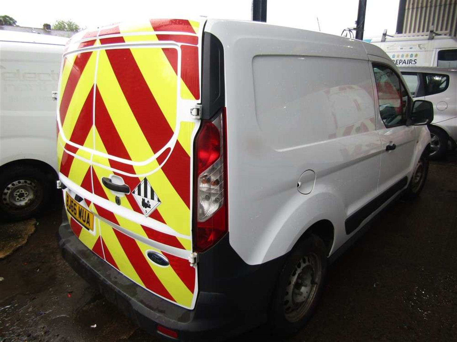 2016 66 reg Ford Transit Connect 200 - Image 4 of 6