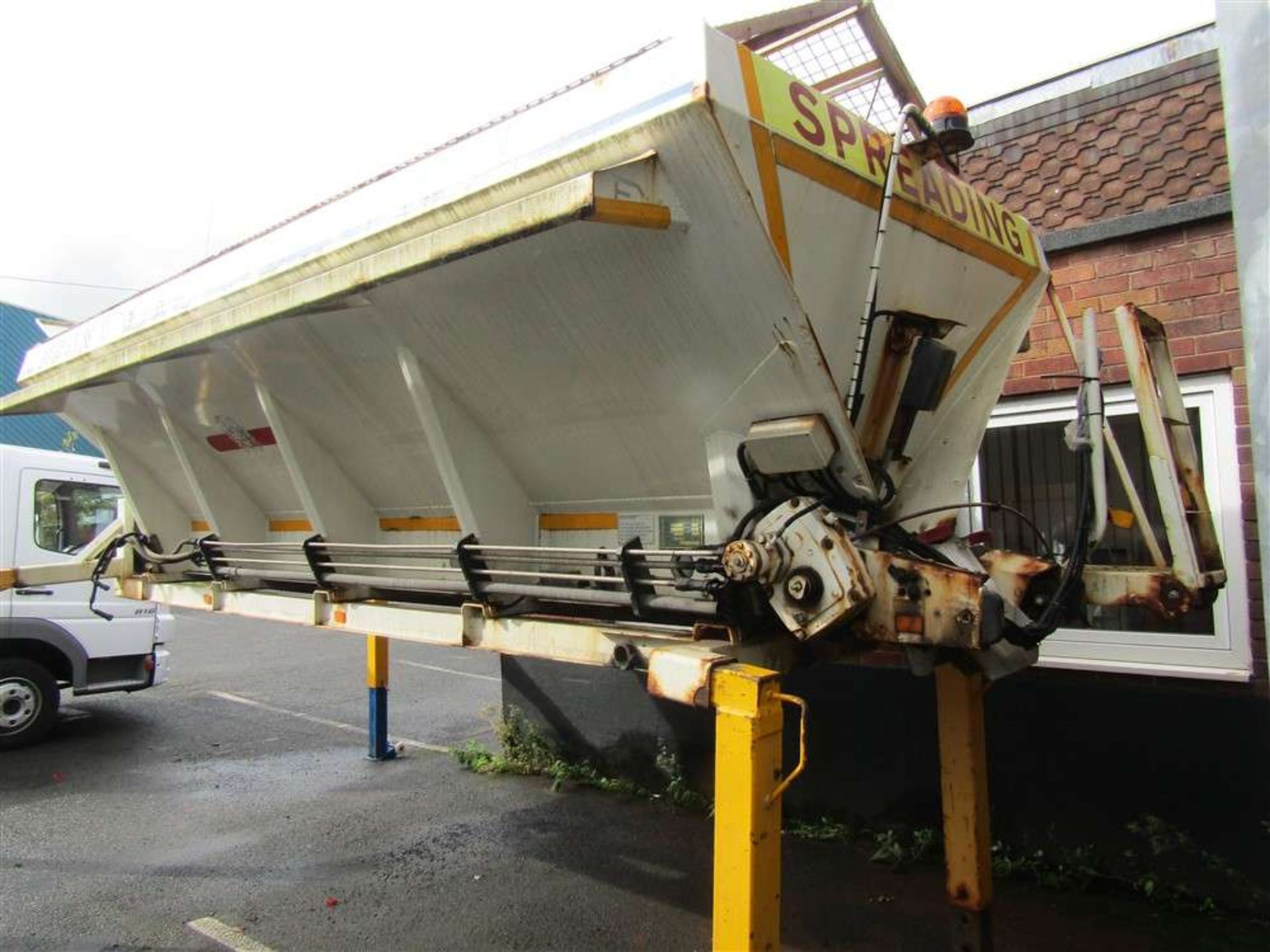 Gritter Body - Image 3 of 4