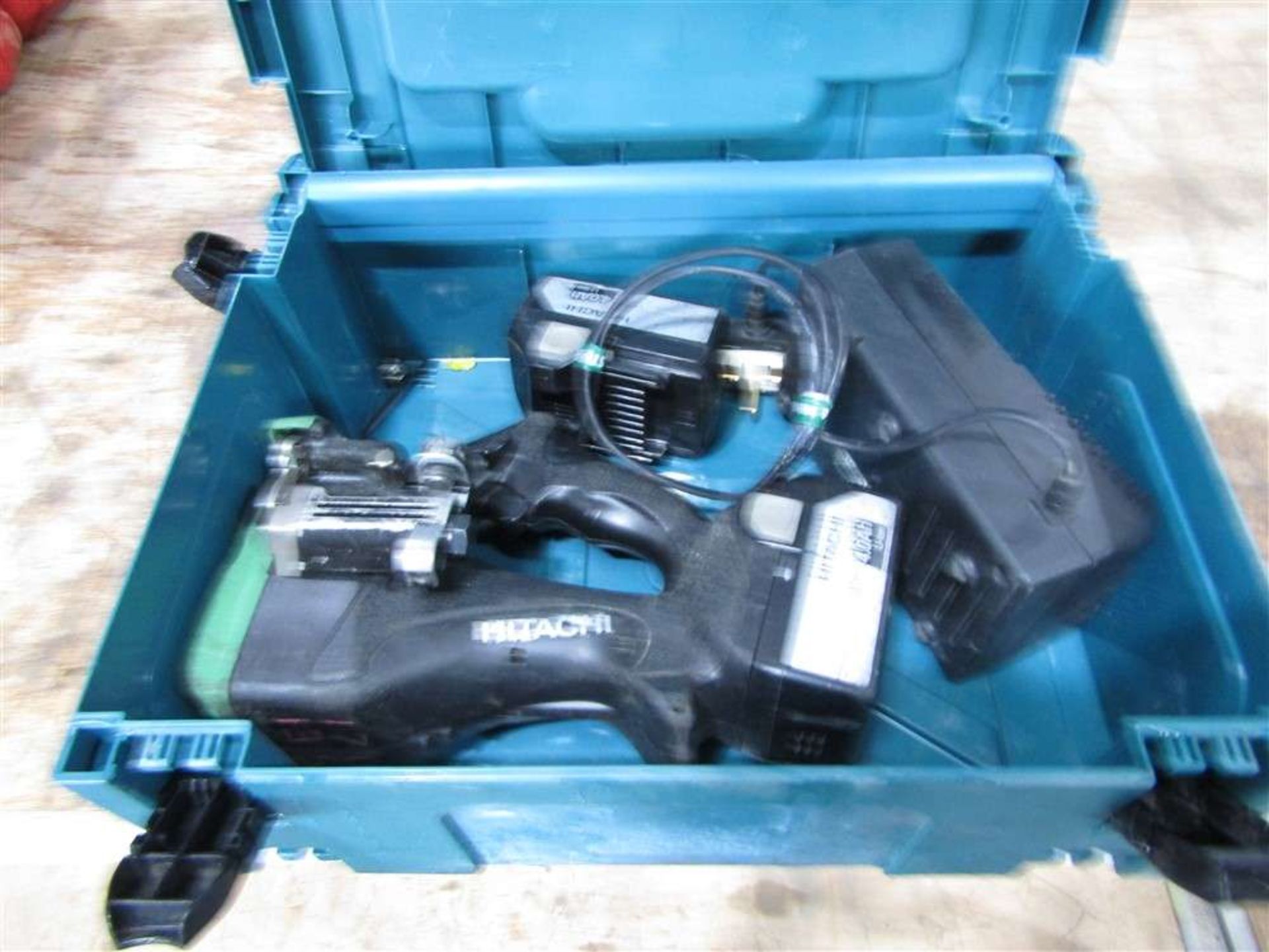 Hitachi Cordless Bar Cutter c/w Batteries & Charger