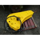 Pecker / Breaker for JCB 4.5 / 6.5 +