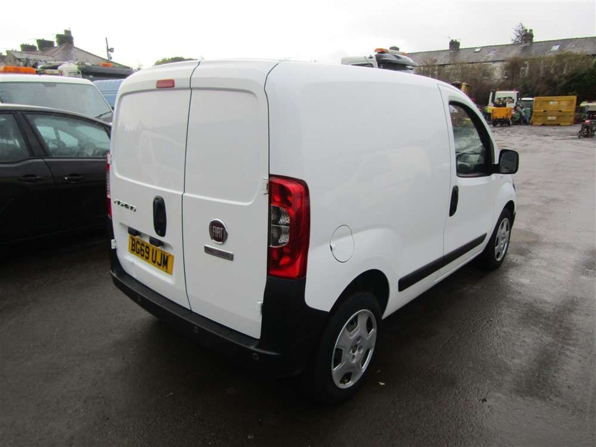 2019 69 reg Fiat Fiorino 16v Tecnico M-Jet 11 - Image 4 of 7