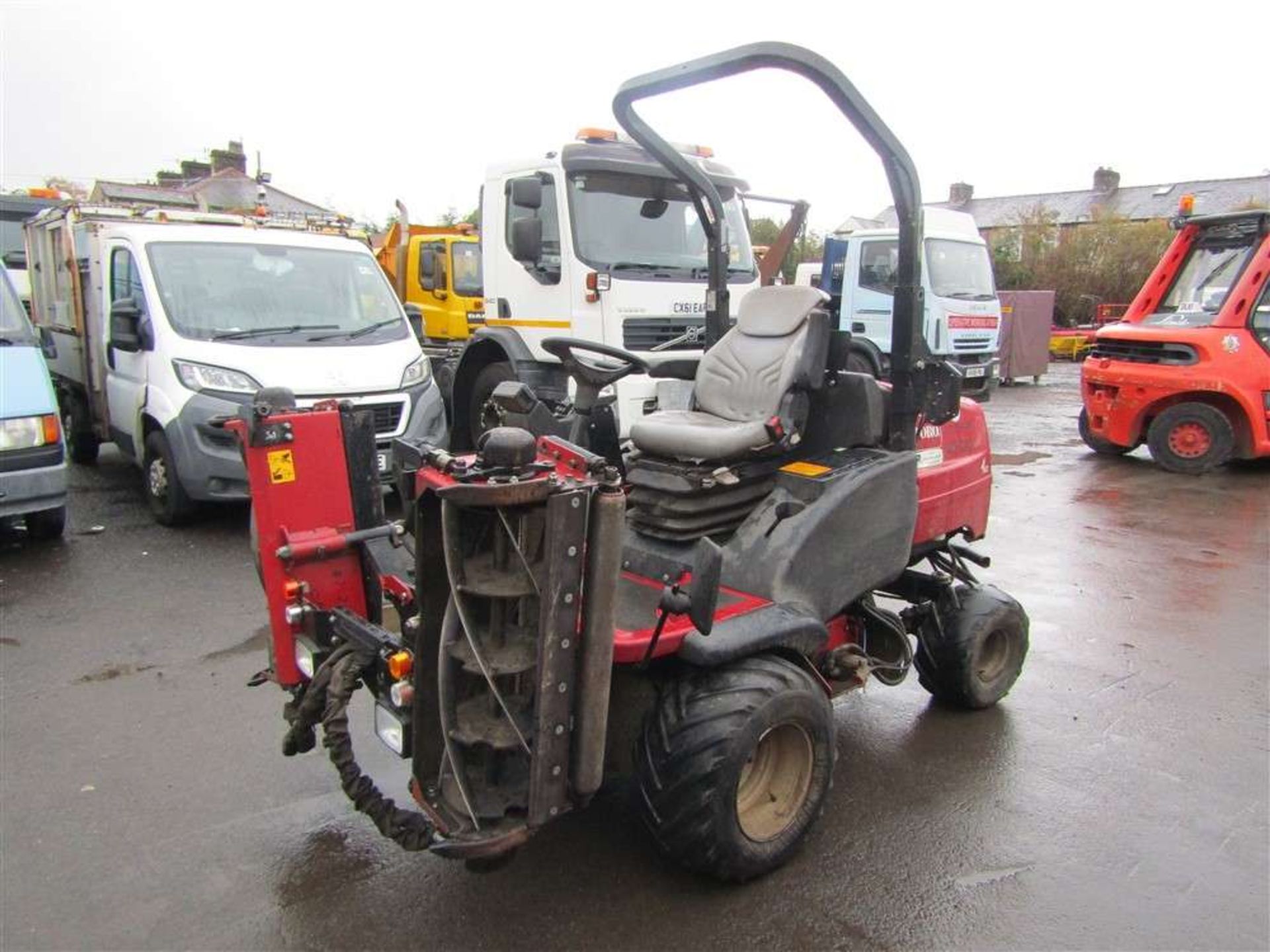 2014 14 reg Toro LT3340 4wd Mower (Direct Council) - Image 2 of 5