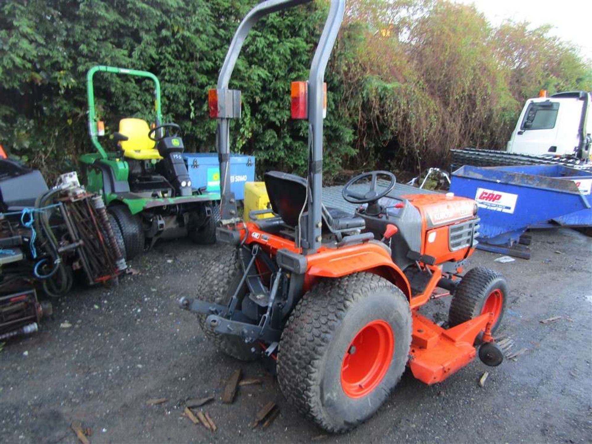 Kubota B2400 4wd Compact Tractor c/w Mower Deck - Image 4 of 5