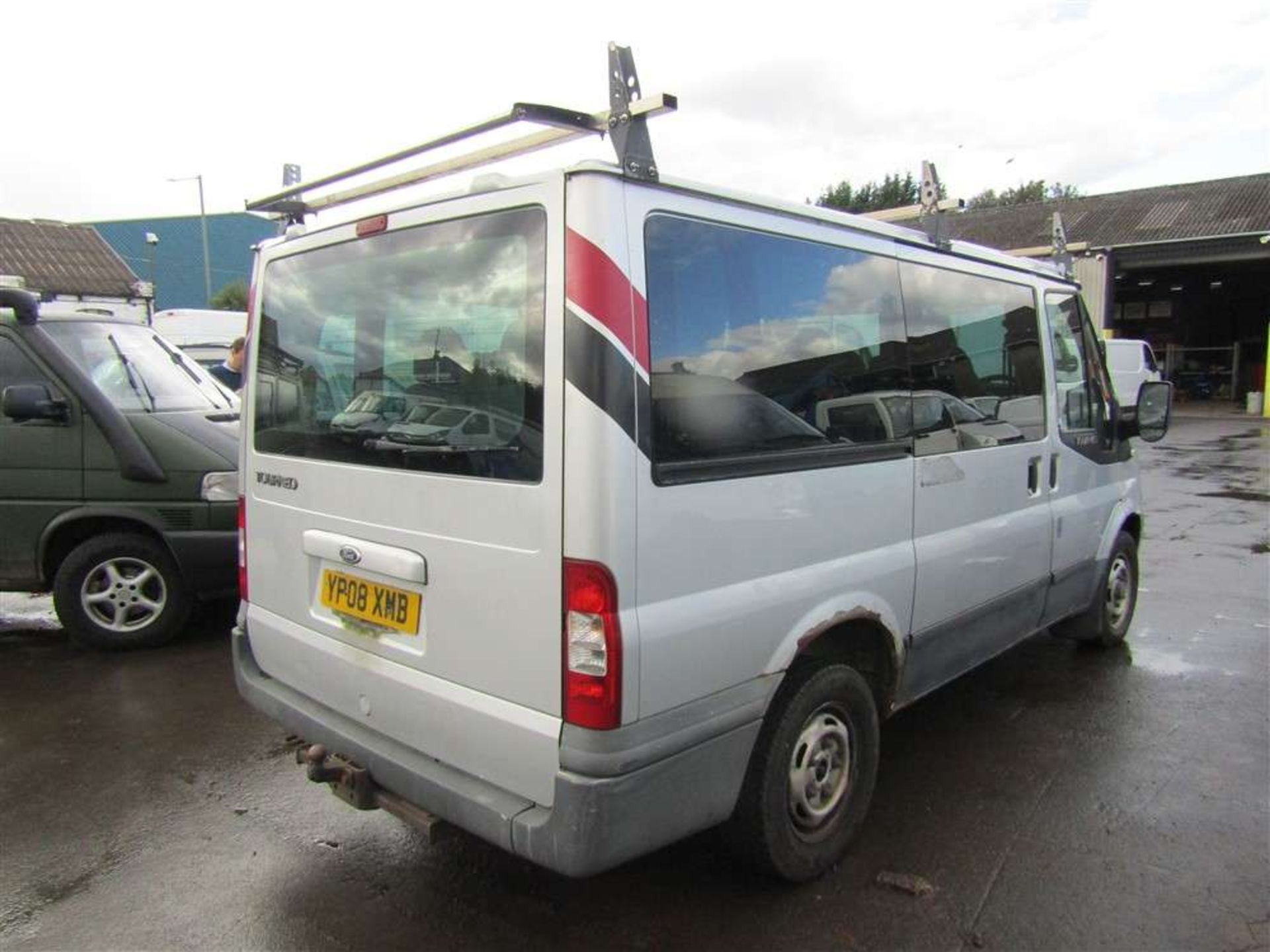 2008 08 reg Ford Transit 110 T330M FWD Minibus - Image 4 of 7