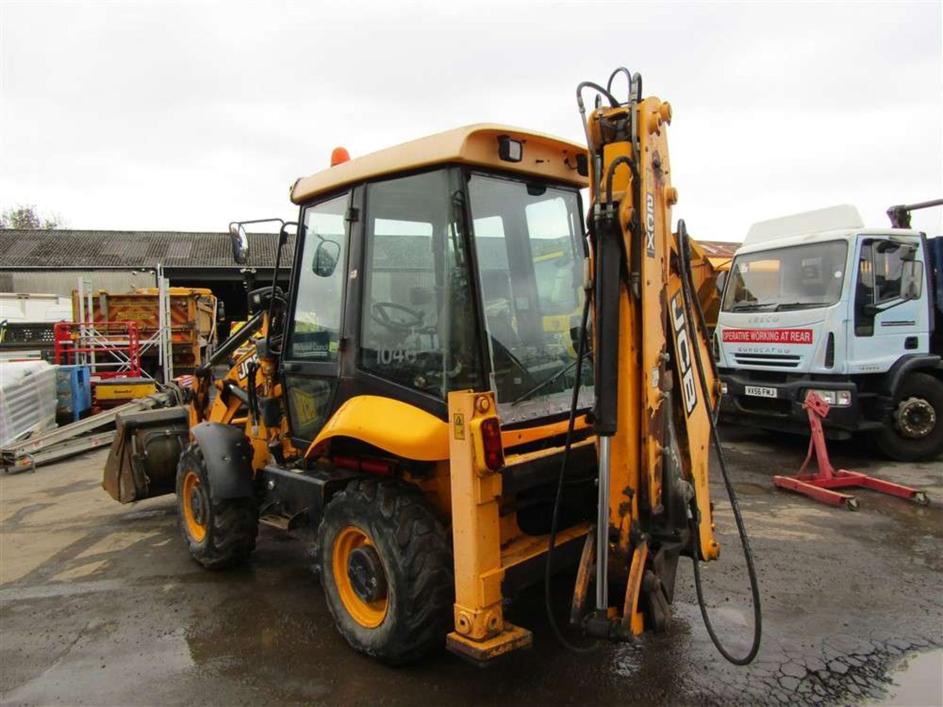 2012 12 reg JCB 2CX 4WD c/w Back Actor, Breaker & 4 in 1 Bucket (Direct Council) - Image 3 of 11