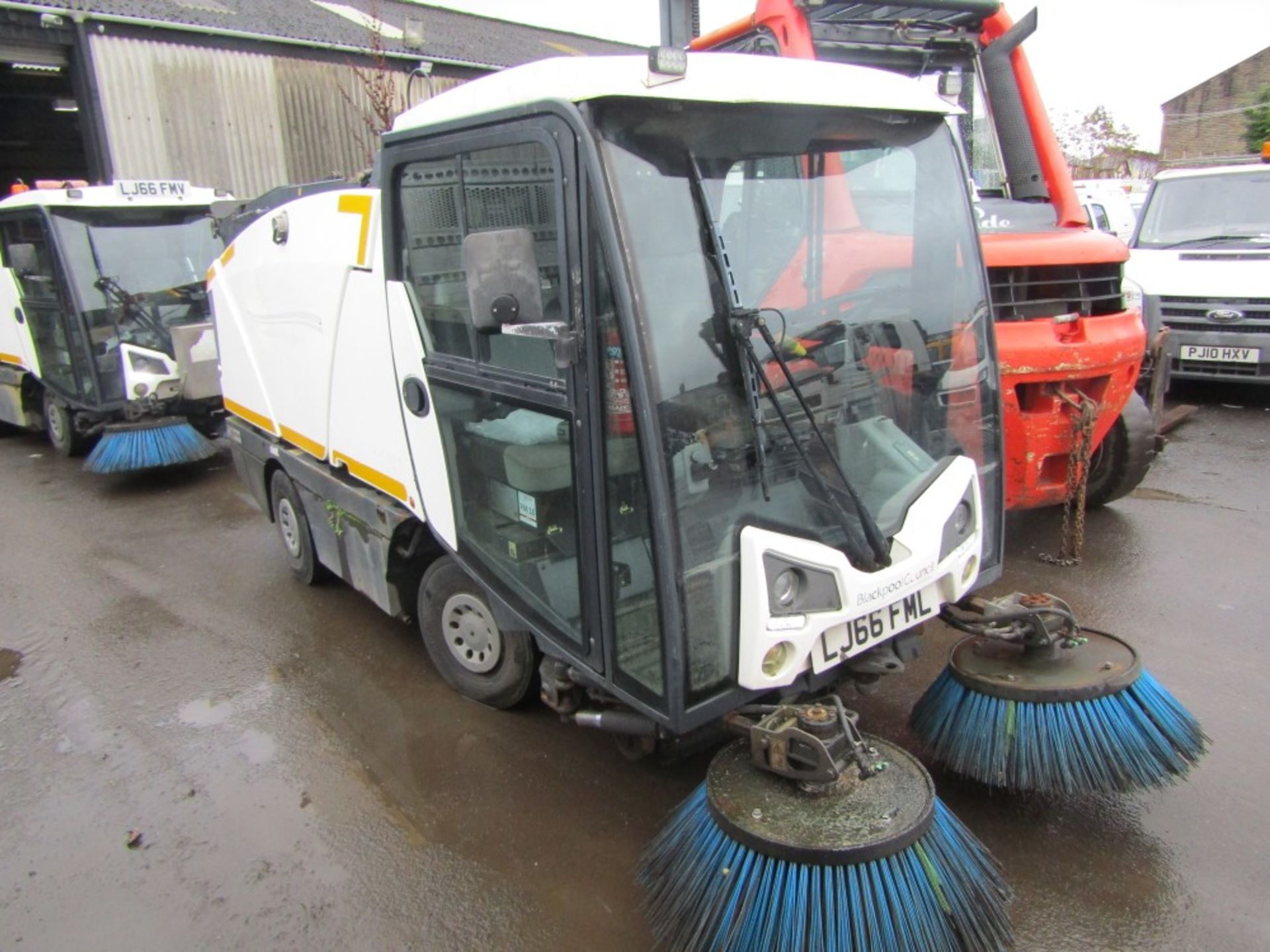 2016 66 reg Johnston Sweeper (Direct Council) - Image 7 of 10