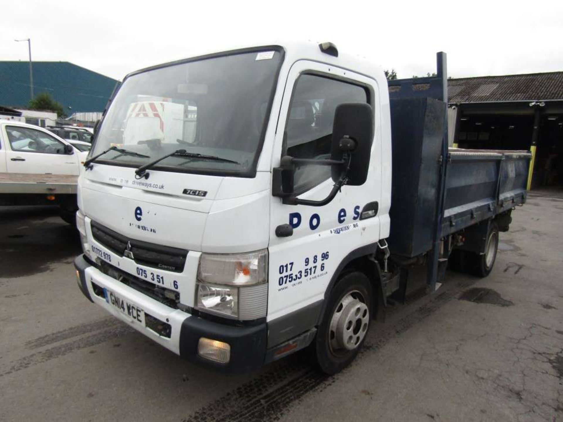 2014 14 reg Mitsubishi Fuso Canter 7C15 34 (Non Runner) - Image 2 of 6