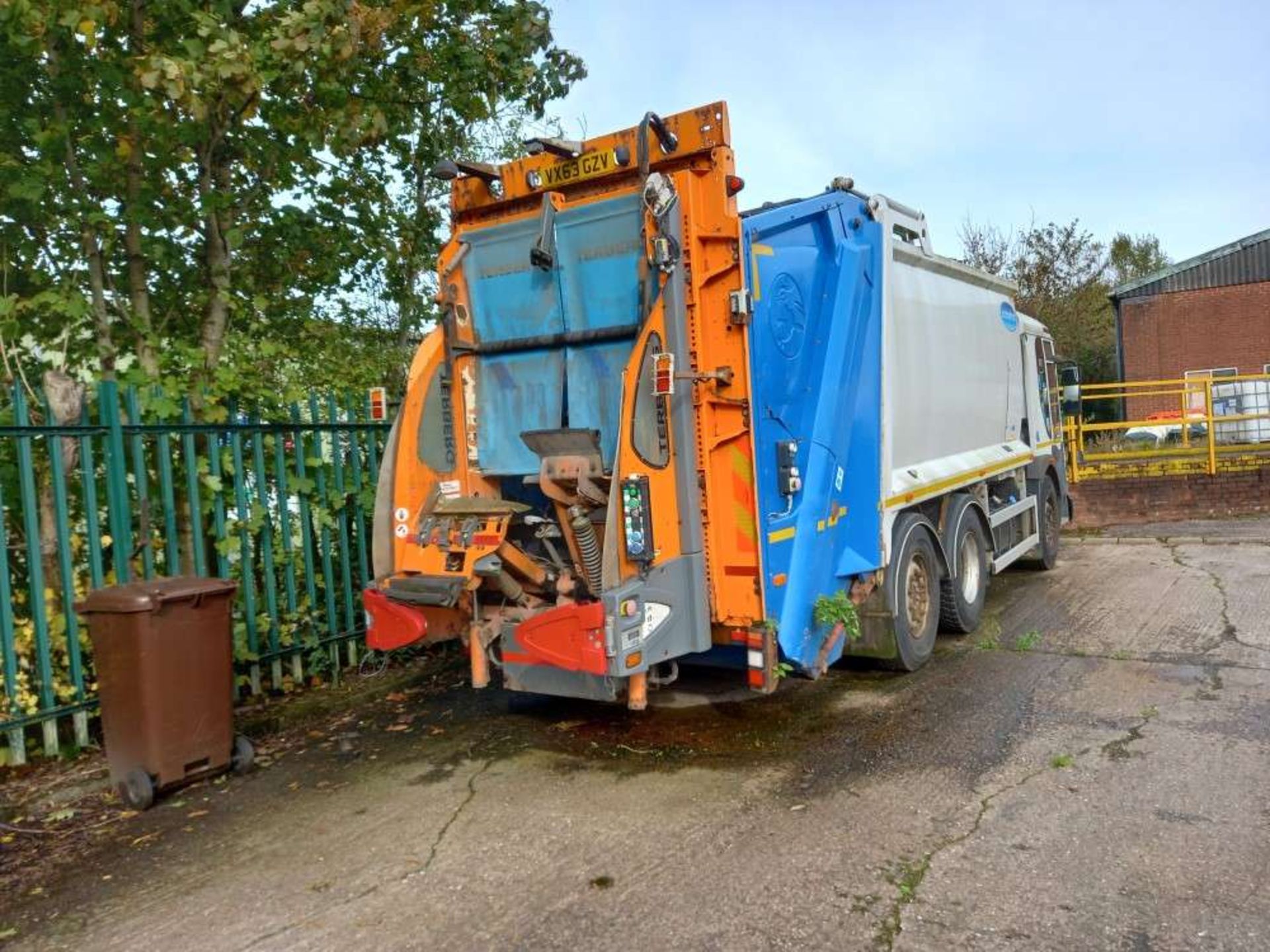 2013 63 reg Dennis Eagle Refuse (Runs & Drive for Loading Only) (Direct Council) (Sold on Site) - Image 3 of 7