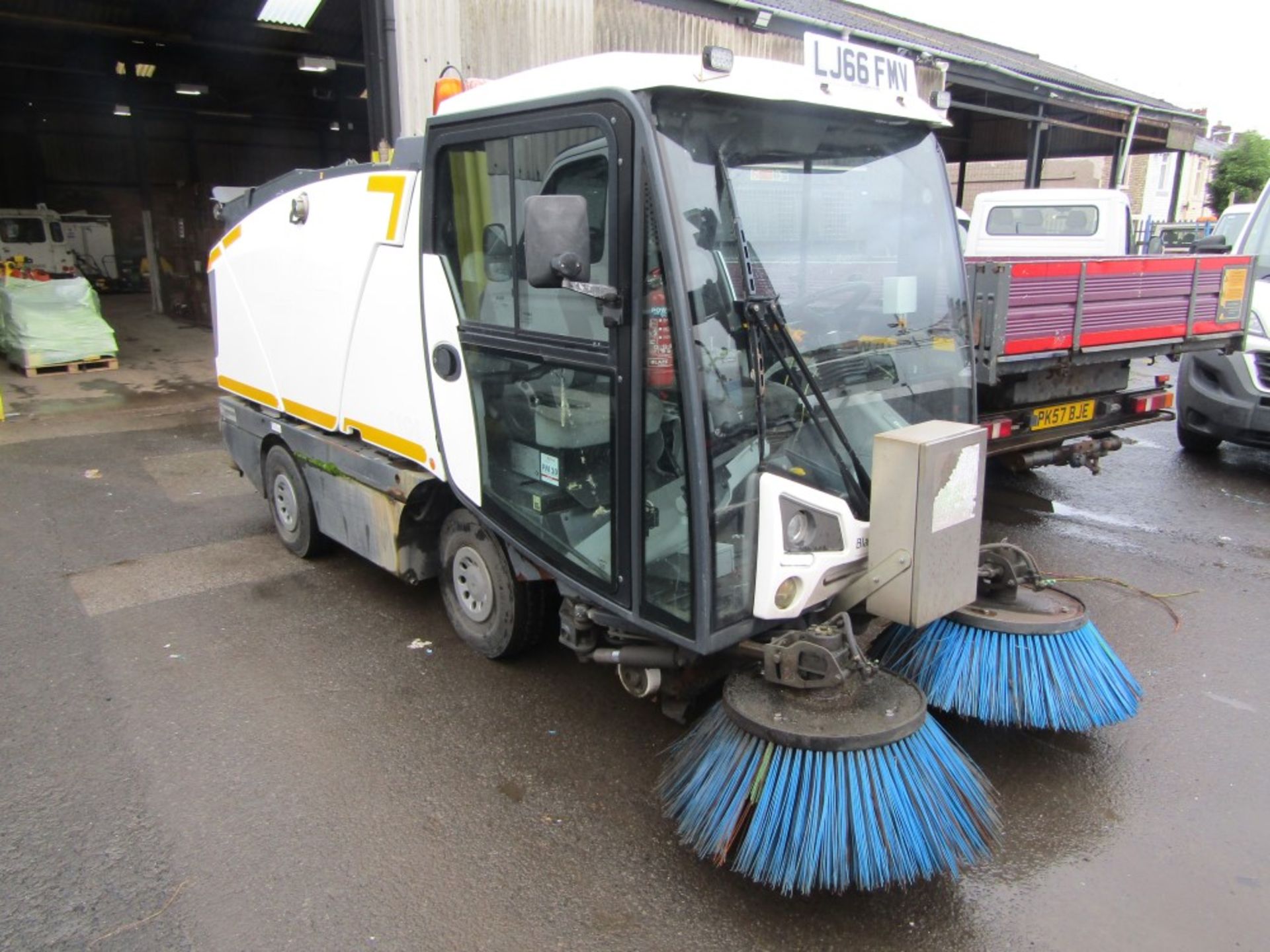 2016 66 reg Johnston Sweeper (Direct Council) - Image 7 of 10