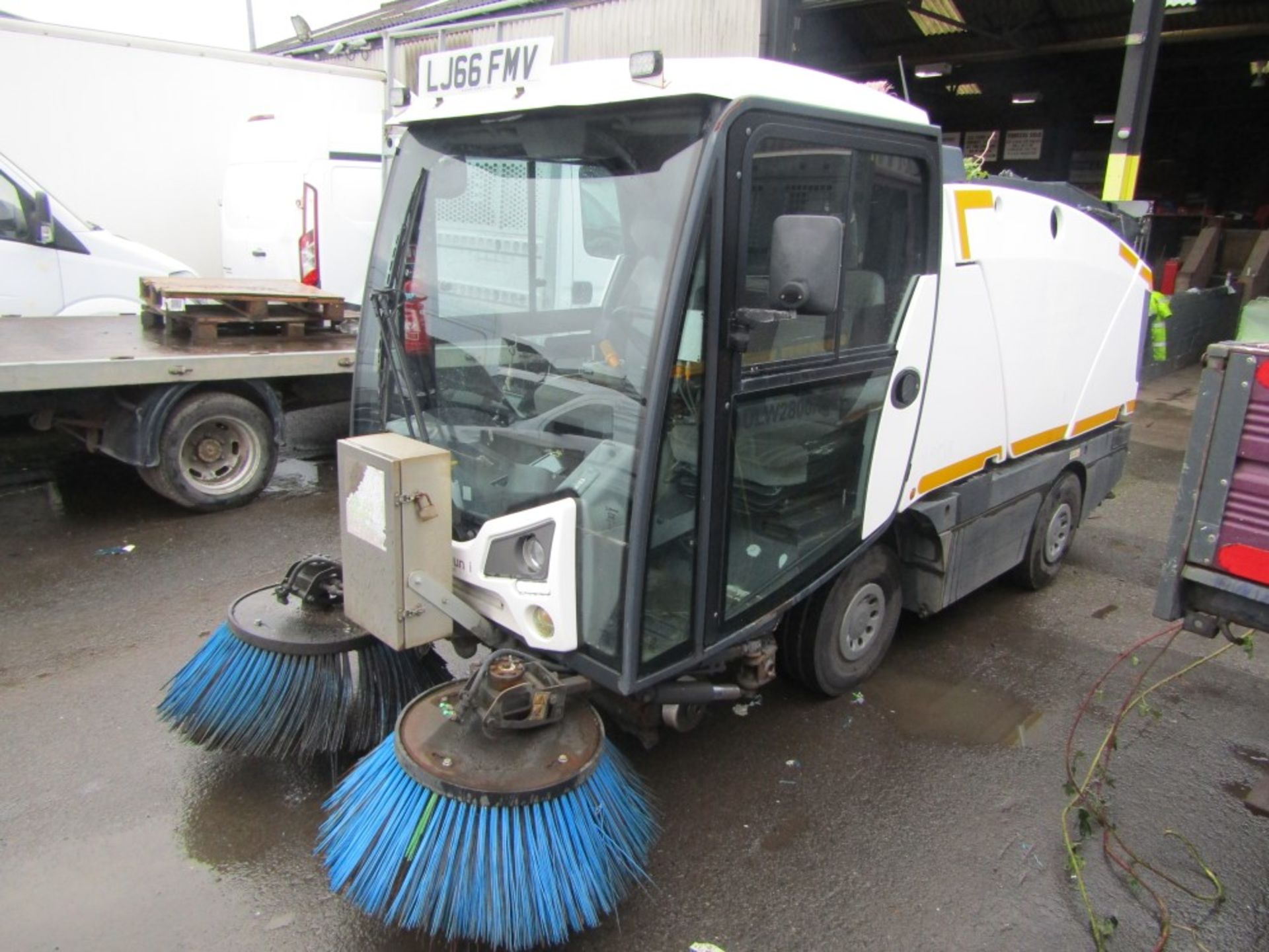 2016 66 reg Johnston Sweeper (Direct Council) - Image 6 of 10