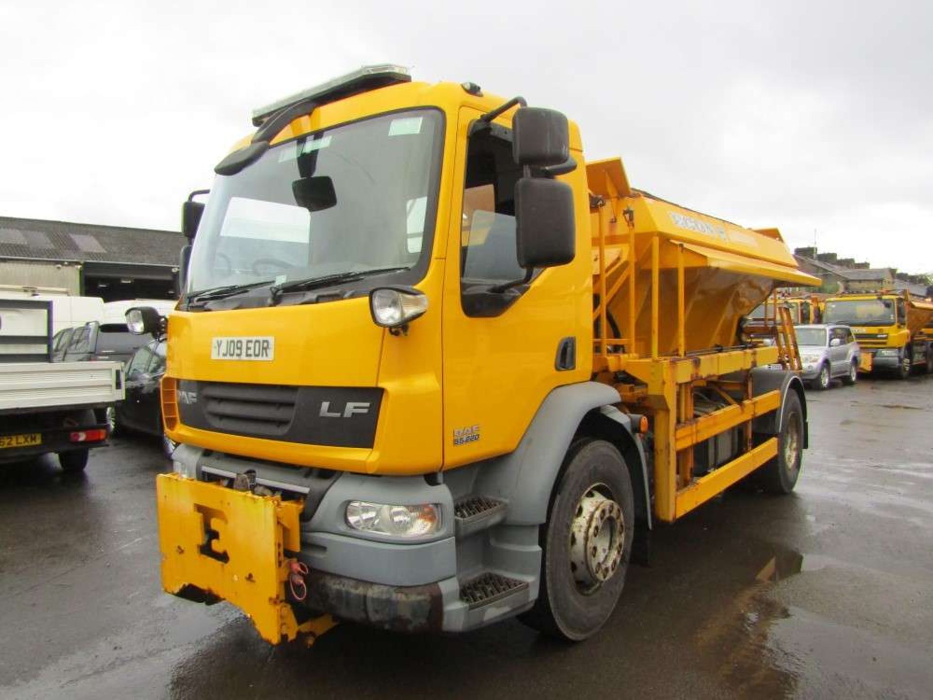 2009 09 reg Daf LF 55.220 Gritter (Direct Council) - Image 2 of 6