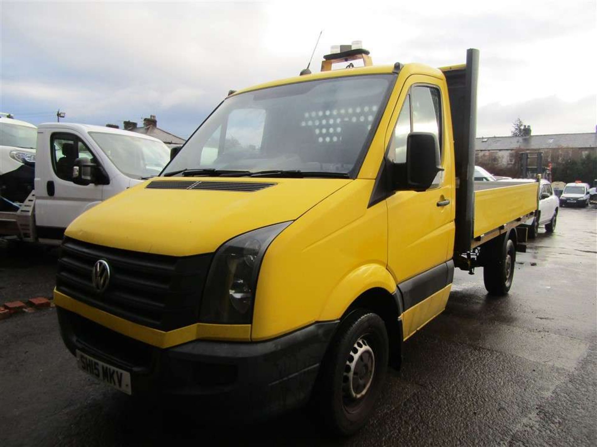 2015 15 reg VW Crafter CR35 TDI Dropside - Image 2 of 6