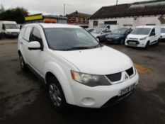 2009 09 reg Mitsubishi Outlander 4 work LWB