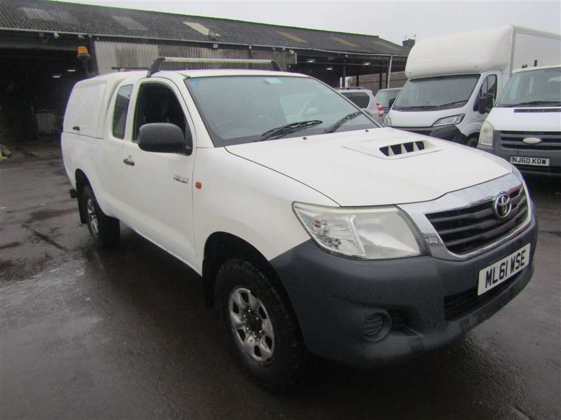 2011 61 reg Toyota Hilux HL2 D-4D 4 x 4 ECB (Direct United Utilities Water)