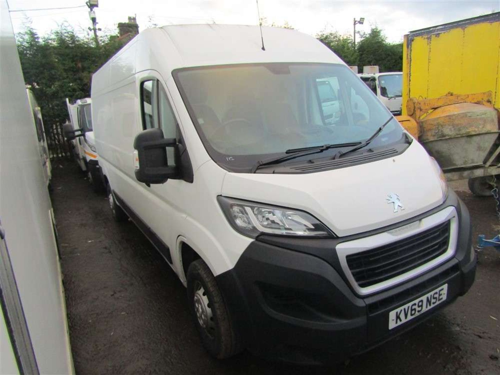 2019 69 reg Peugeot Boxer 335 Pro L3H2 BHD1