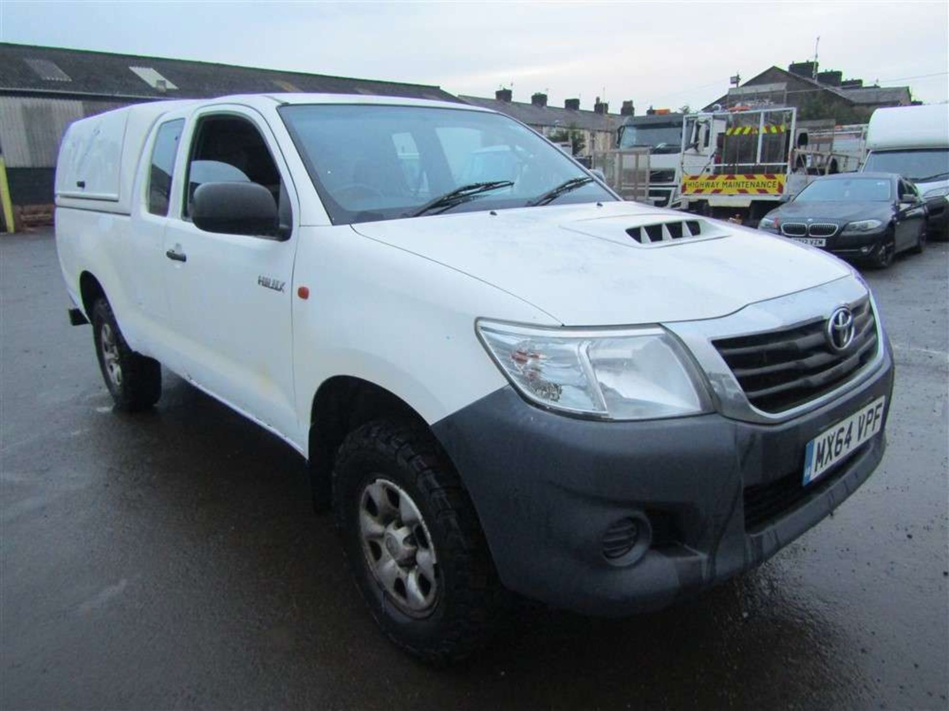 2014 64 reg Toyota Hilux Active D-4D 4 x 4 DCB (Direct United Utilites Water)