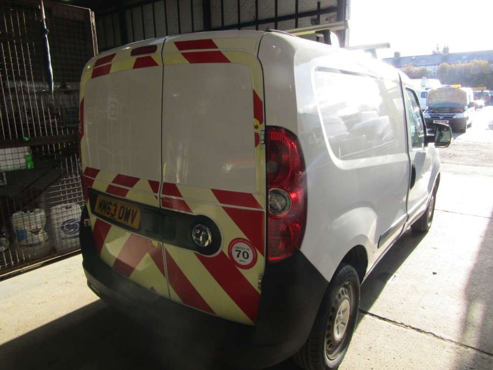 2014 63 reg Vauxhall Combo 2300 L1H1 CDTI (Non Runner) (Direct United Utilities Water) - Image 4 of 7