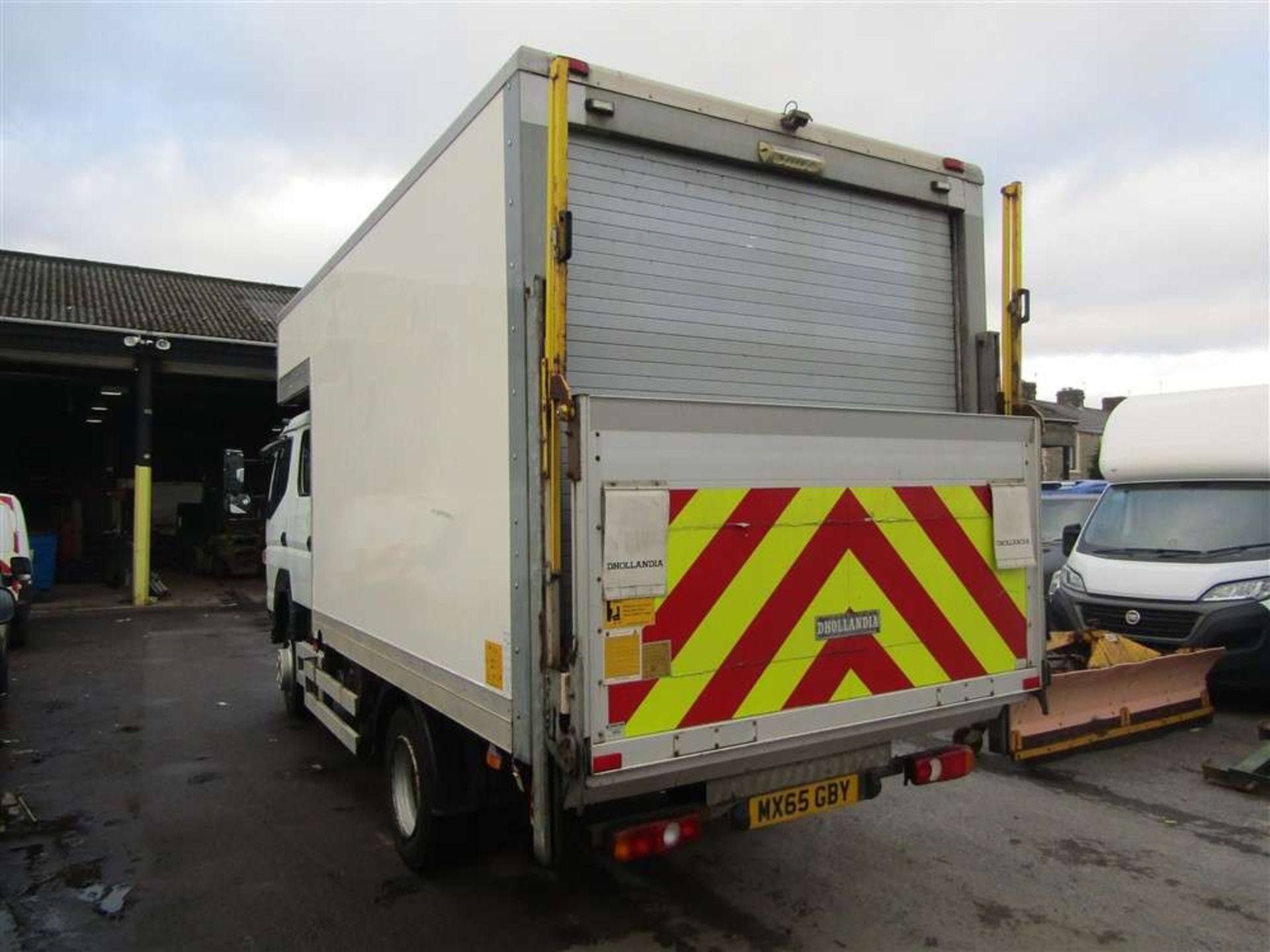 2015 65 reg Mitsubishi Fuso Canter 6C18D 4 x 4 Double Cab Luton (Direct United Utilities Water) - Image 3 of 9