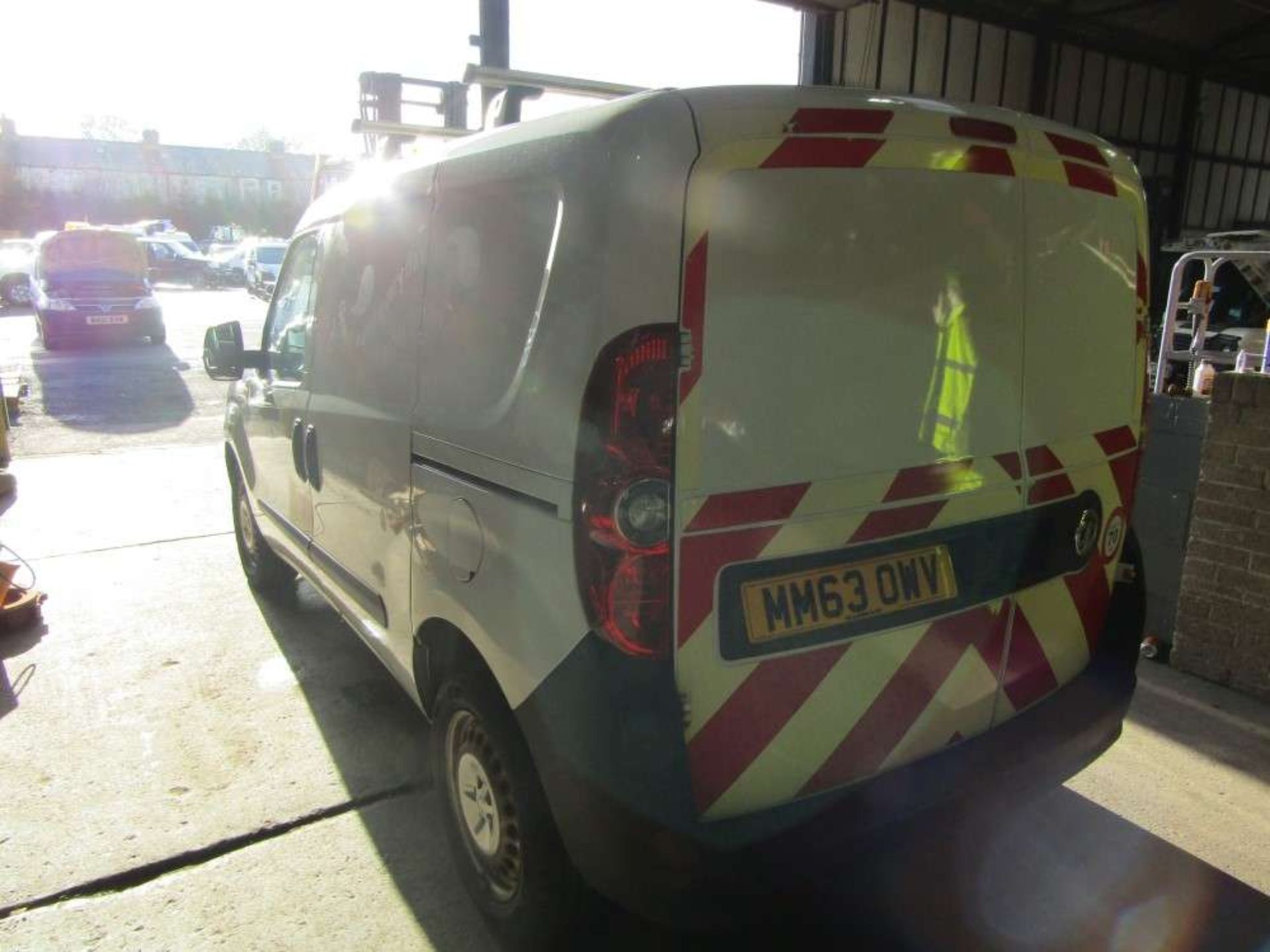 2014 63 reg Vauxhall Combo 2300 L1H1 CDTI (Non Runner) (Direct United Utilities Water) - Image 3 of 7