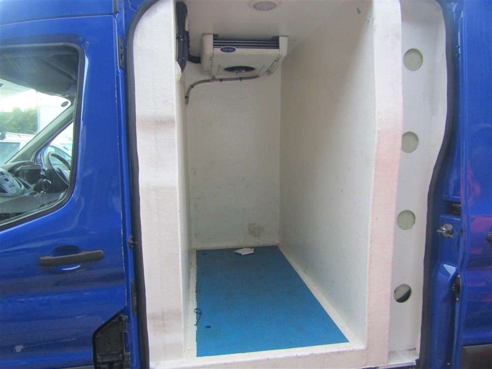 2015 64 reg Ford Transit 350 L2 M2 with Freezer Conversion - Image 6 of 8