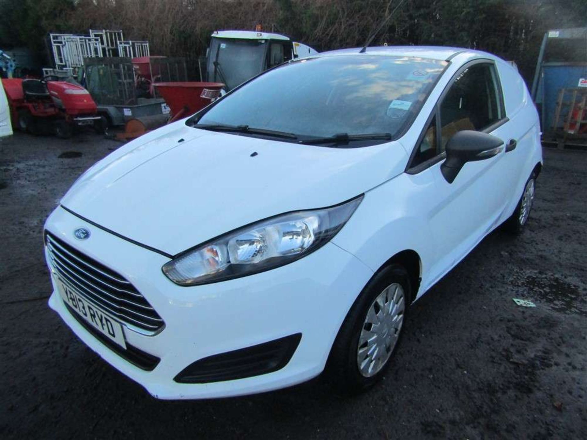 2013 13 reg Ford Fiesta Econetic Tech TDCI (Non Runner) (Direct United Utilities Water) - Bild 2 aus 7