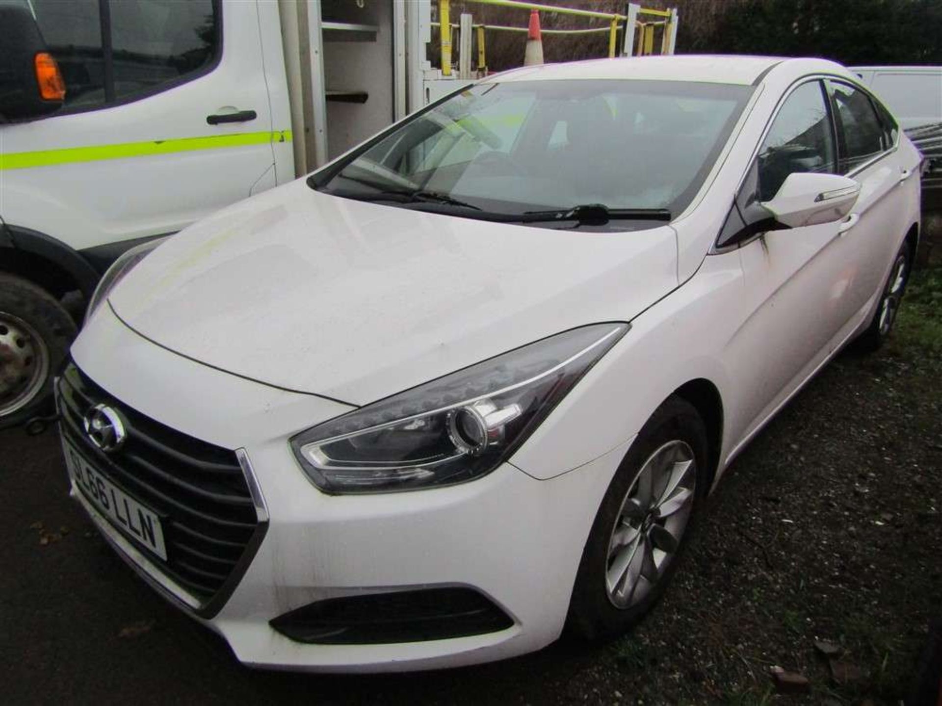 2016 66 reg Hyundai i40 S CRDI Blue Drive (Non Runner) - Image 2 of 4