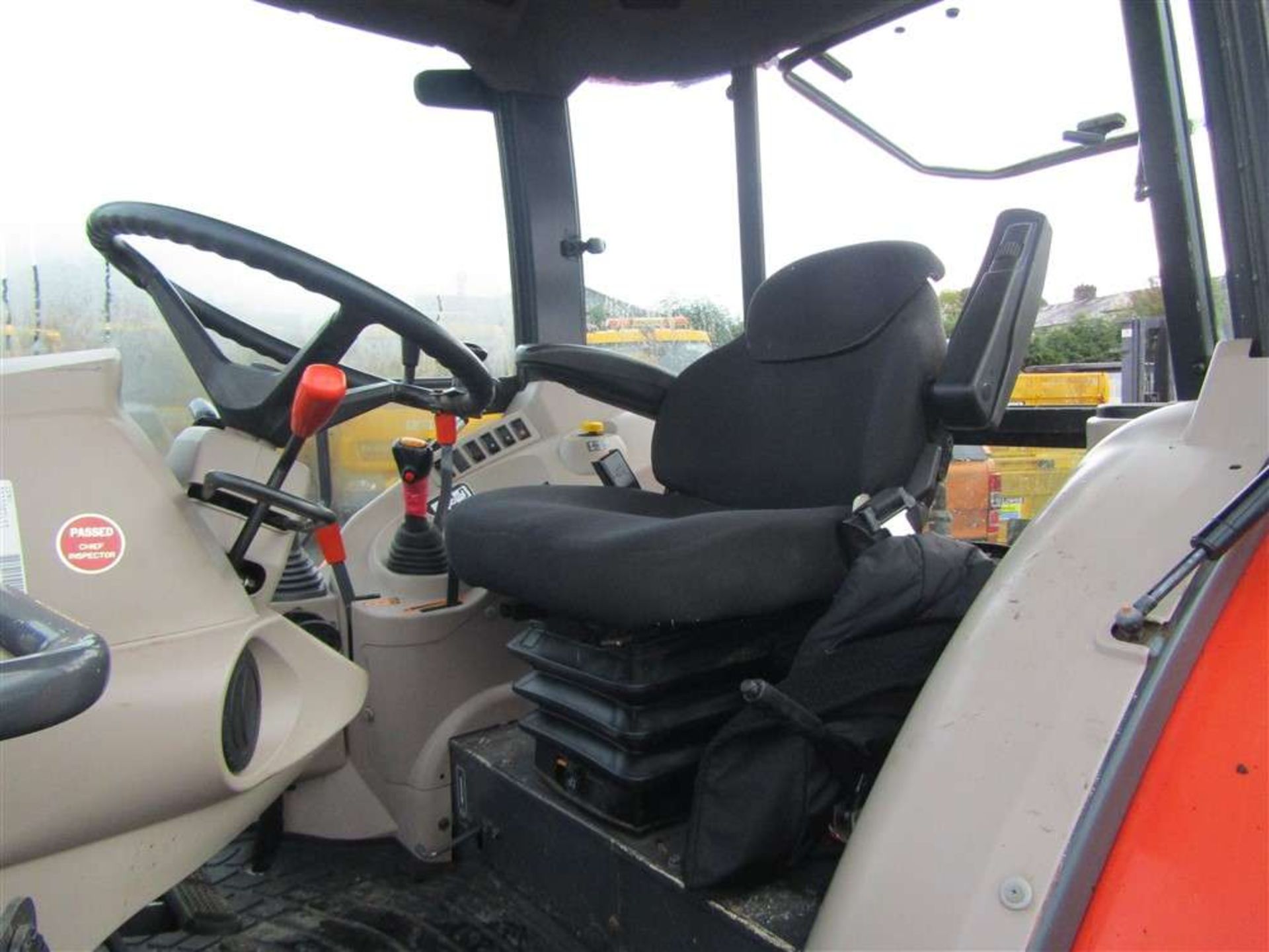 2009 59 reg Kubota M 9540 with Loader LA1353 - Image 5 of 6