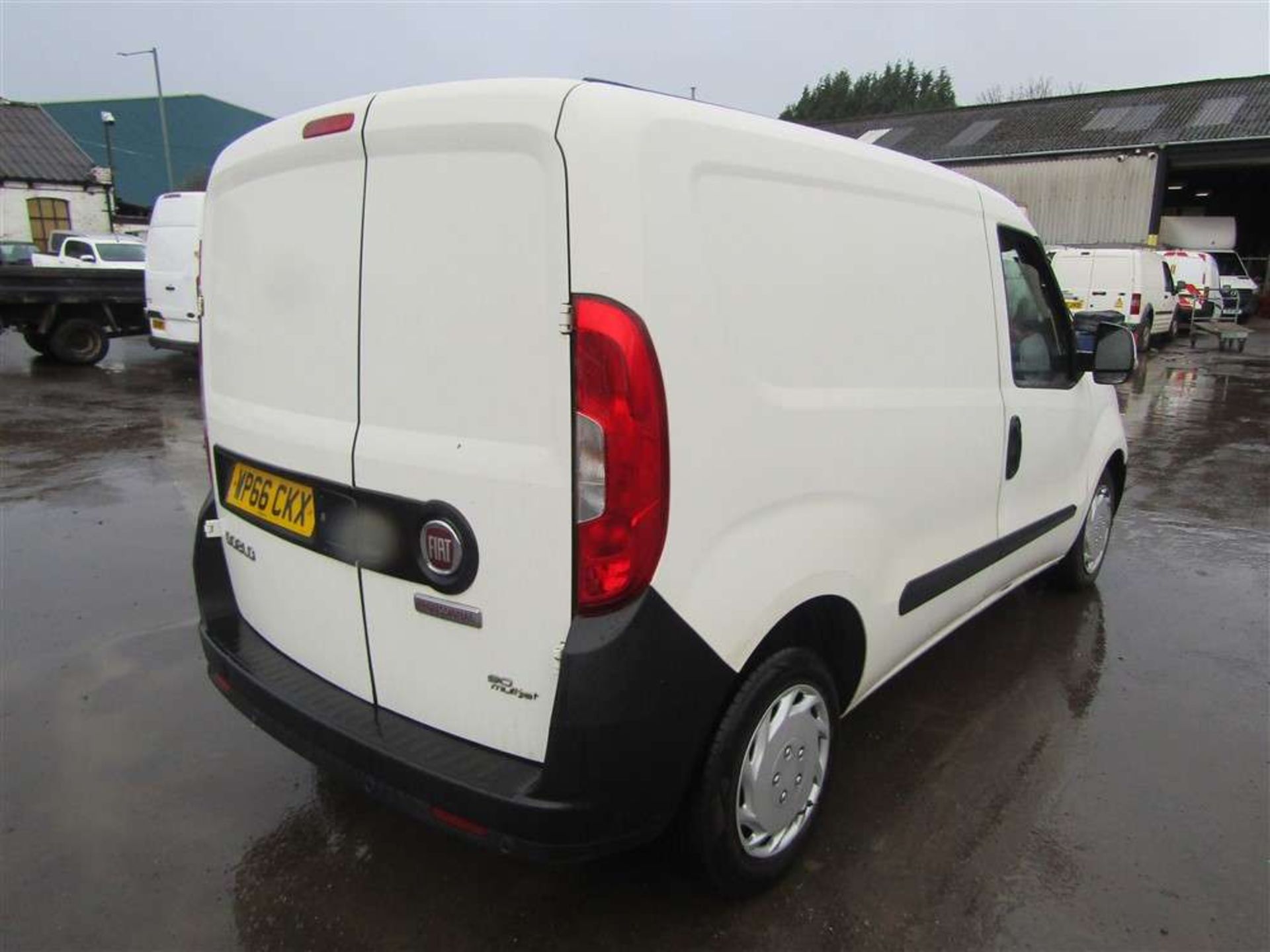 2016 66 reg Fiat Doblo SX Multijet - Image 4 of 7