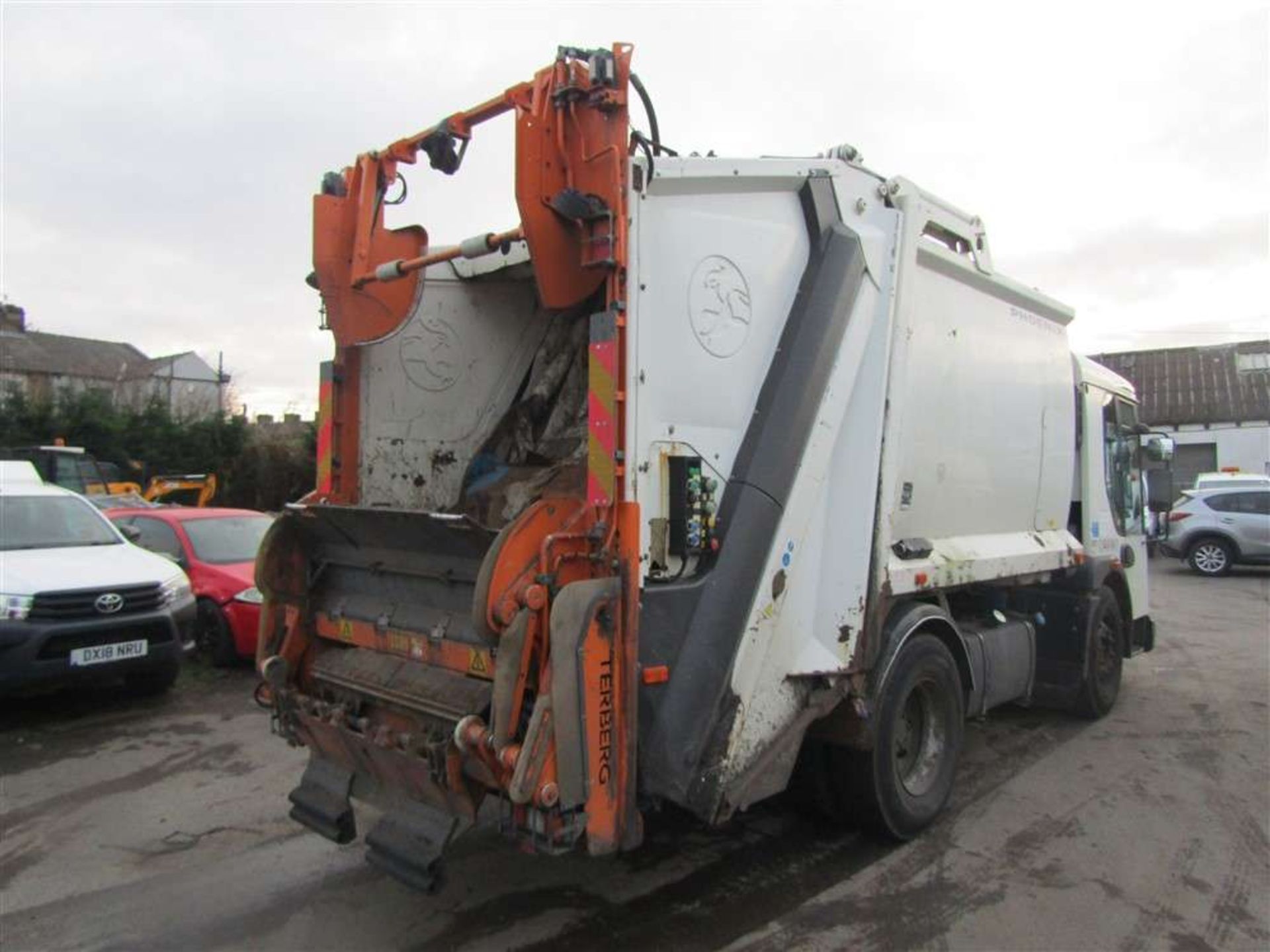 2009 59 reg Dennis N1829VRC2 Refuse Wagon (Direct Council) - Image 4 of 5