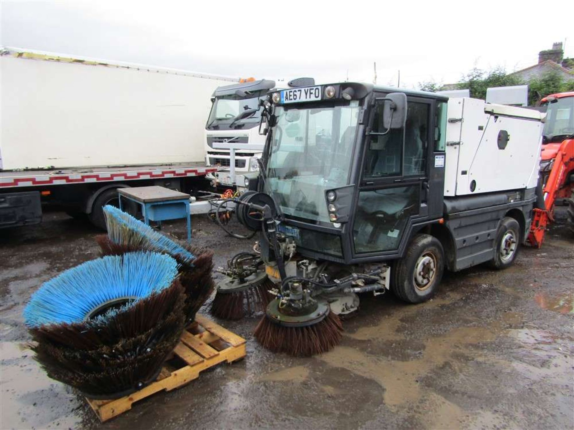 2017 67 reg Schmidt Sweeper C/W Brushes (Non Runner) (Direct United Utilities Water)