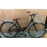 A Prelude ladies bicycle, 7 speed Shimano gears