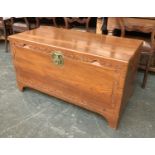 A camphor wood chest, 101x50x55cm