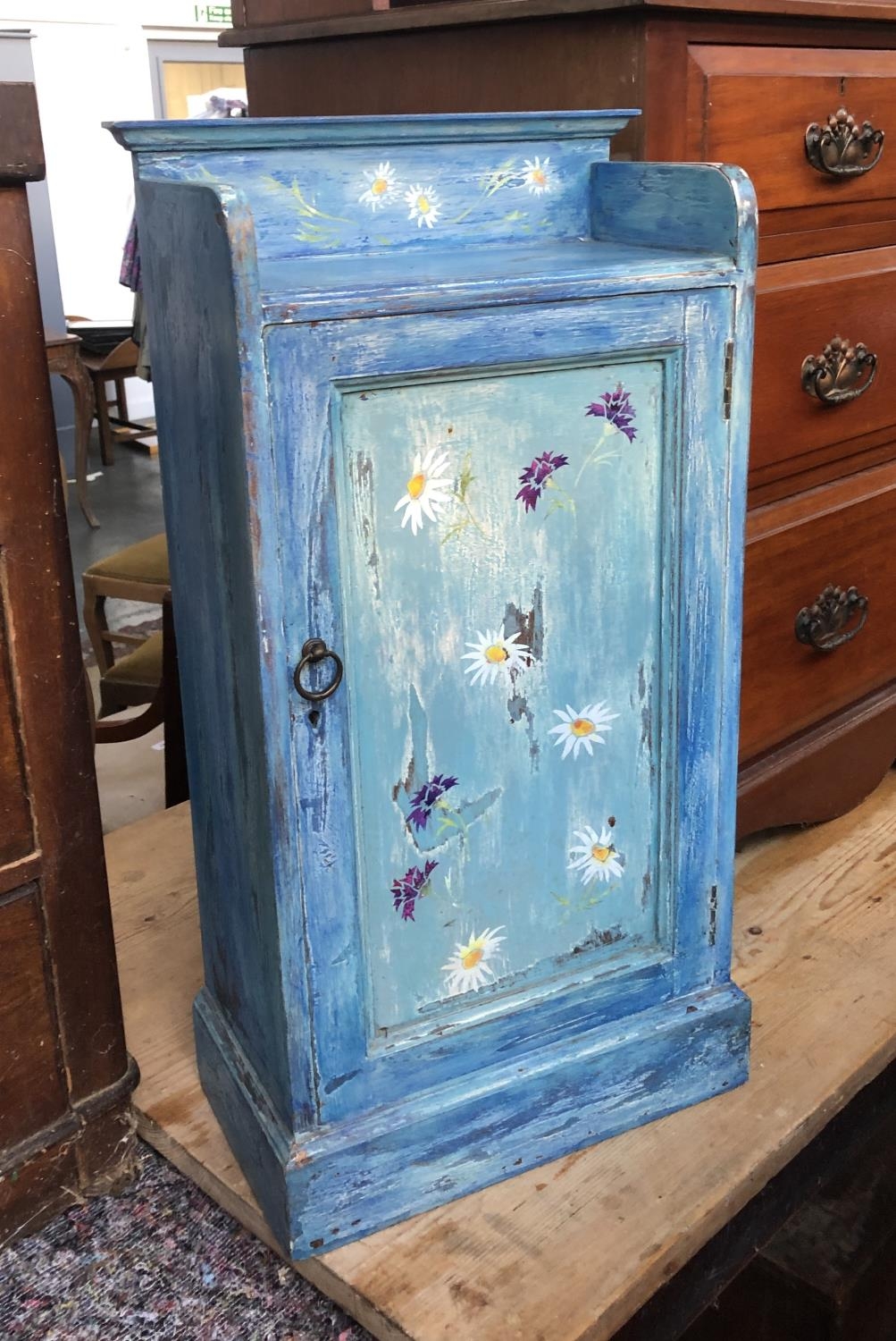 A painted distressed wall cabinet, with two shelves, 36cmW