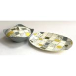 A Terence Conran Midwinter Modern platter, together with a lidded dish