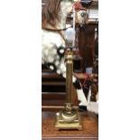 A gilt metal reeded column table lamp, 49cmH to top of fitting