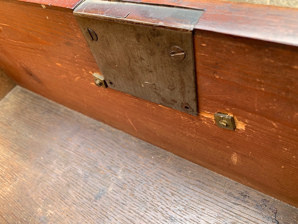 A George III mahogany chest of two short over two long drawers, 112x53x78cmH - Image 4 of 6