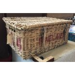 A large vintage wicker hamper, 76cmW