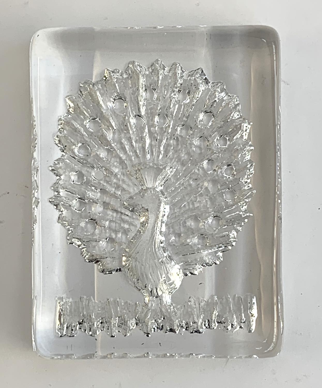 A Daum France glass paperweight featuring a peacock 12.5x9.5cm