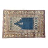 A Turkish carpet, early 20th century, 118x179cm