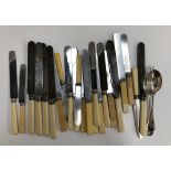 A small lot of various steel and stainless steel bone and resin handled knives