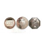 A Banque de France an VIII octagonal silver coin, together with a silver Malta 5 Lira Valletta,